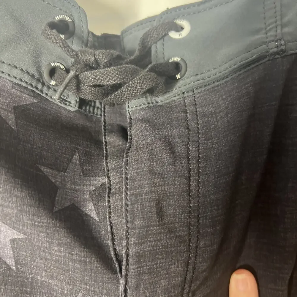HURLEY PHANTOM MENS SIZE 40 PATRIOT STARS & STRIPES Grey BOARDSHORTS Swim